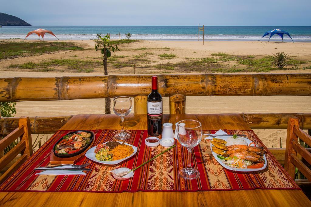 Victor Hugo Hotel Puerto López Dış mekan fotoğraf