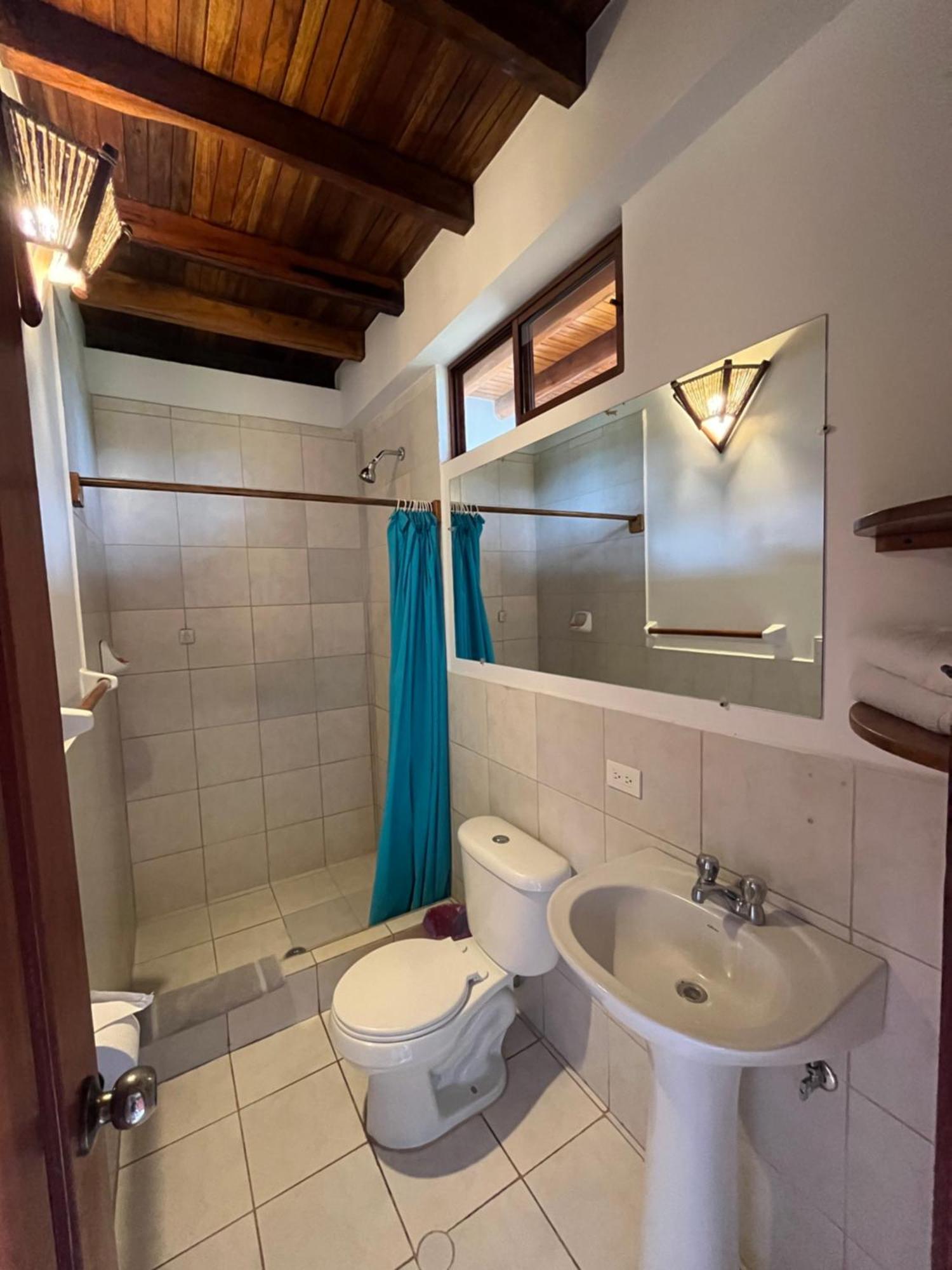 Victor Hugo Hotel Puerto López Dış mekan fotoğraf